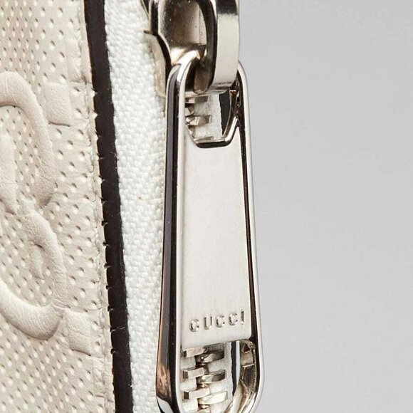 Gucci White Perforated Embossed GG Leather Wristlet Clutch Bag - Picture 8 of 12